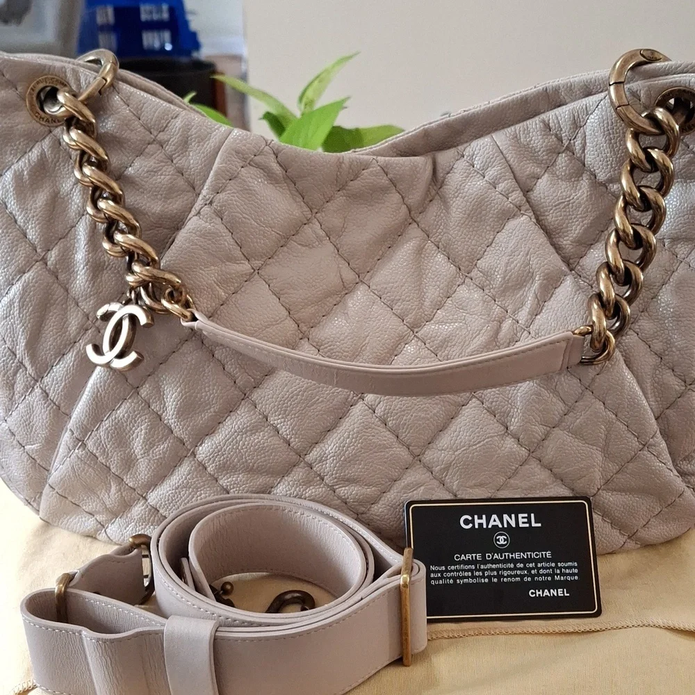 Chanel bag - Picture 7 of 12